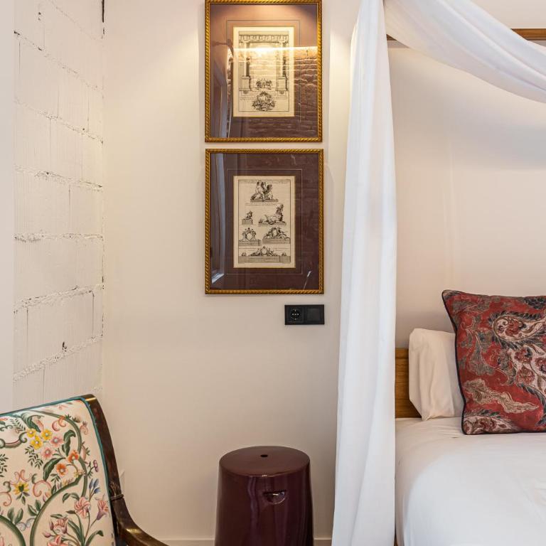 Queen's House Chueca Madrid - Chambre Double avec Salle de Bains Privative - 5