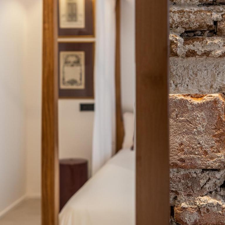 Queen's House Chueca Madrid - Chambre Double avec Salle de Bains Privative - 13