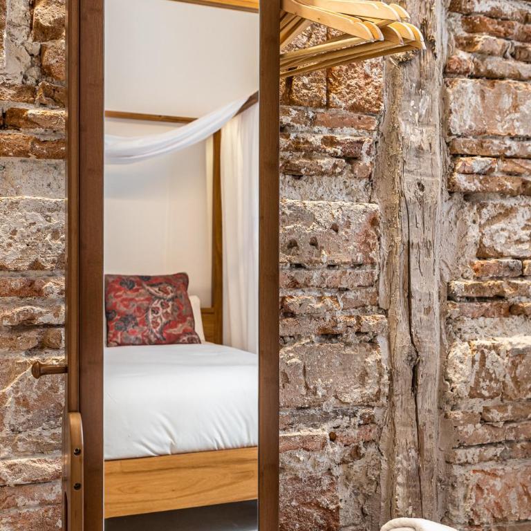 Queen's House Chueca Madrid - Chambre Double avec Salle de Bains Privative - 19