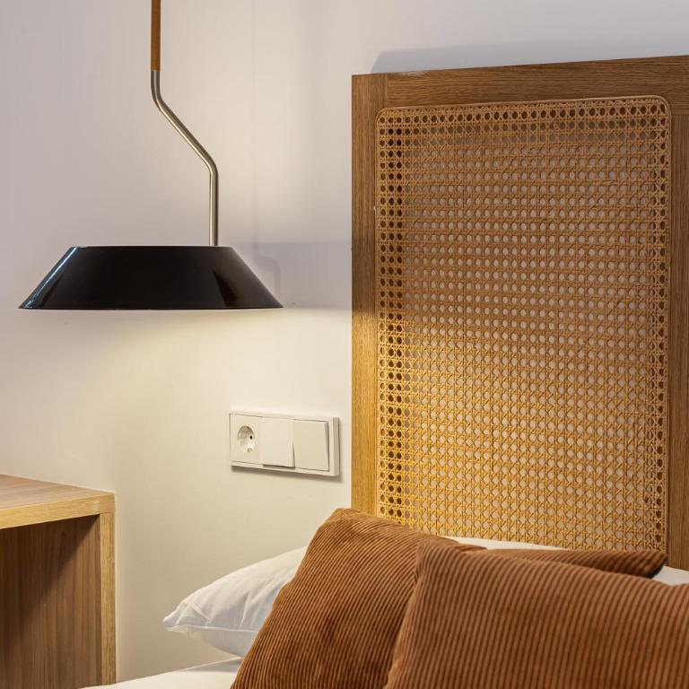 Queen's Bernabéu Madrid - Doppelzimmer mit eigenem Bad - 1