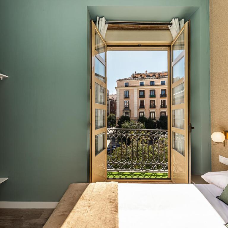 Queen's Puerta del Sol Boutique I - Alojamiento Corta Estancia - Appartamento con 2 Camere da Letto - 13