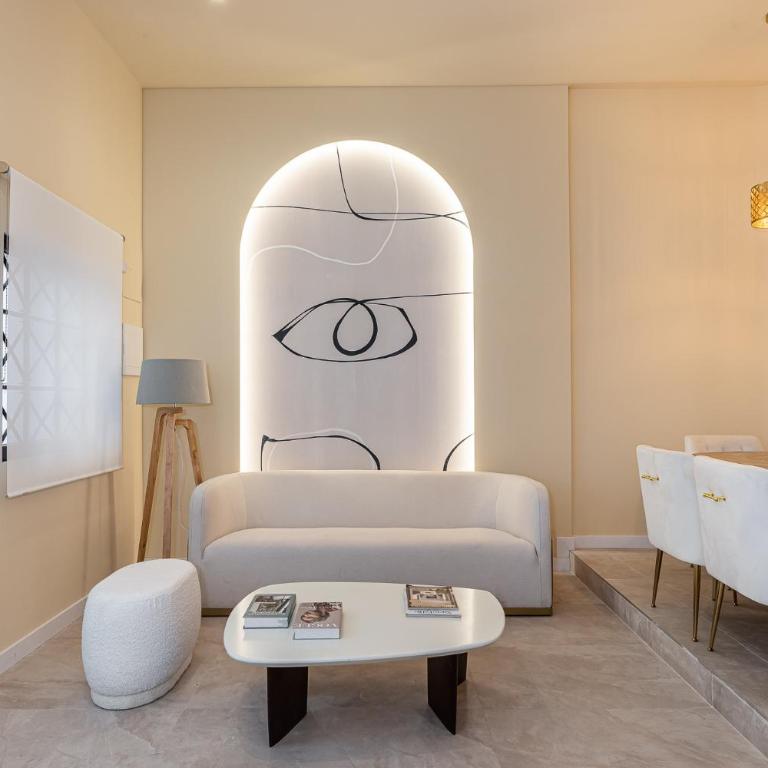 Queen's Chamberí Boutique I - Alojamiento Corta Estancia - Apartment mit 4 Schlafzimmern - 1