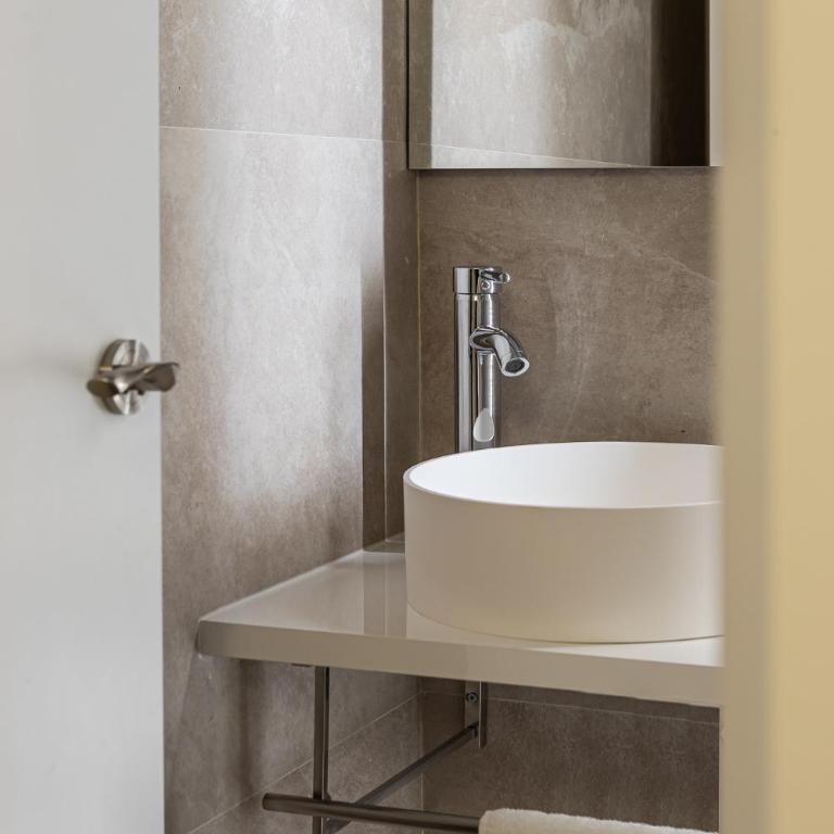 Queen's Chamberí Boutique I - Alojamiento Corta Estancia - Apartment mit 4 Schlafzimmern - 21