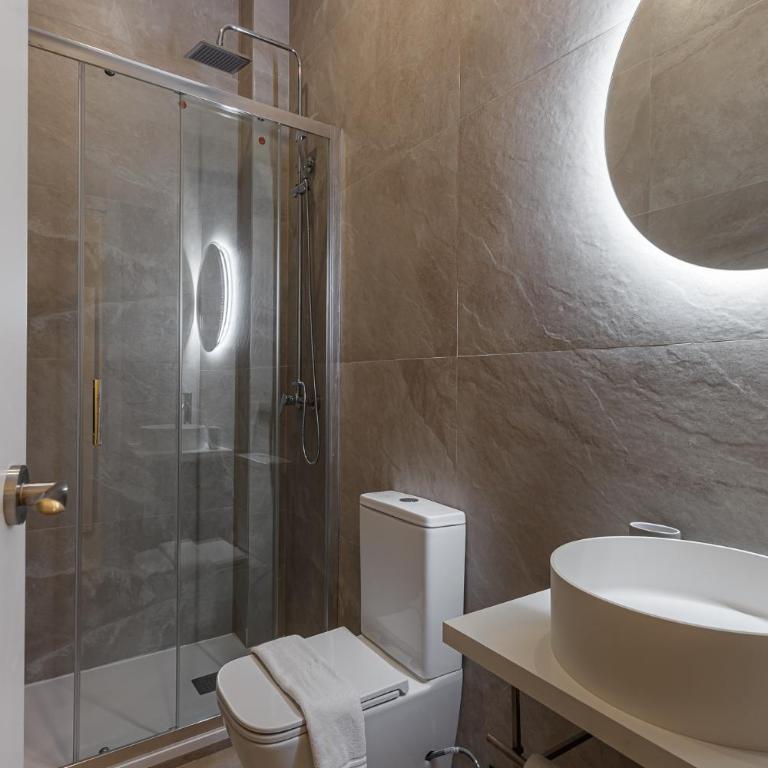 Queen's Chamberí Boutique I - Alojamiento Corta Estancia - Apartment mit 4 Schlafzimmern - 23