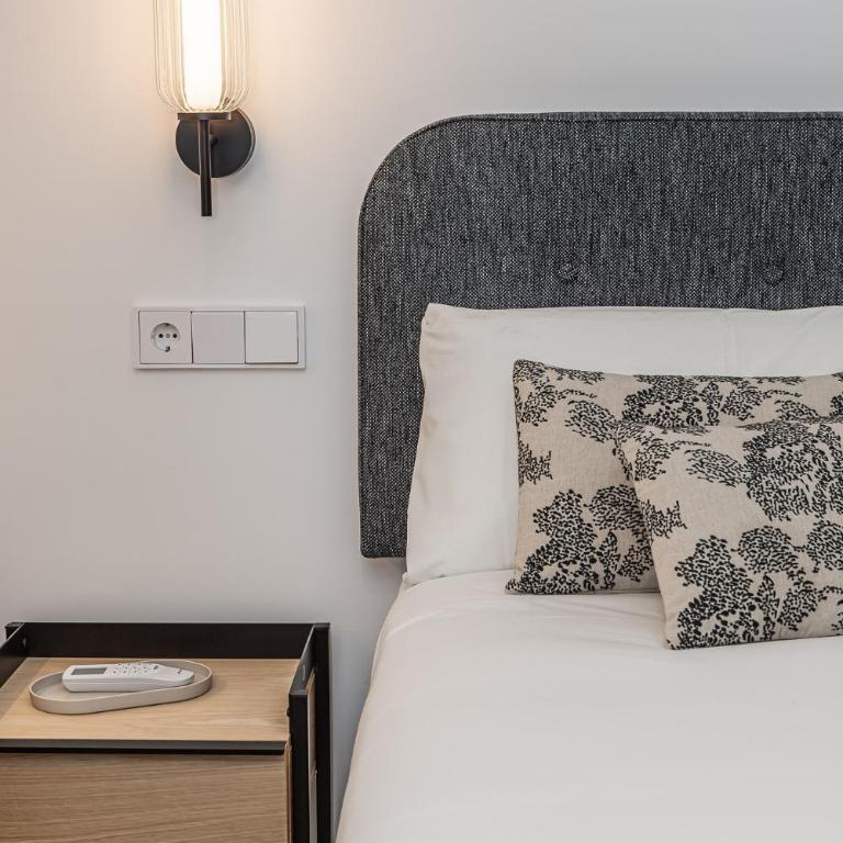 Queen's Plaza España Boutique - Alojamiento Corta Estancia - Doppelzimmer mit eigenem Bad - 3