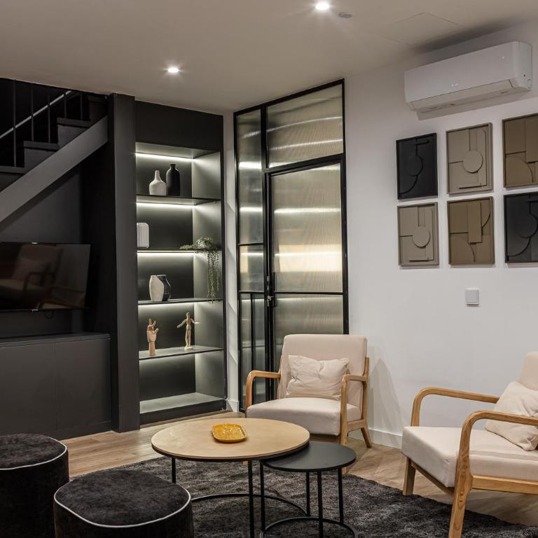 Queen's Plaza España Boutique - Alojamiento Corta Estancia - Doppelzimmer mit eigenem Bad - 12