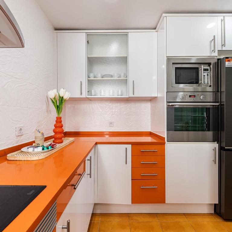 Queen's Manzanares I - Alojamiento Corta Estancia - One-Bedroom Apartment - 30