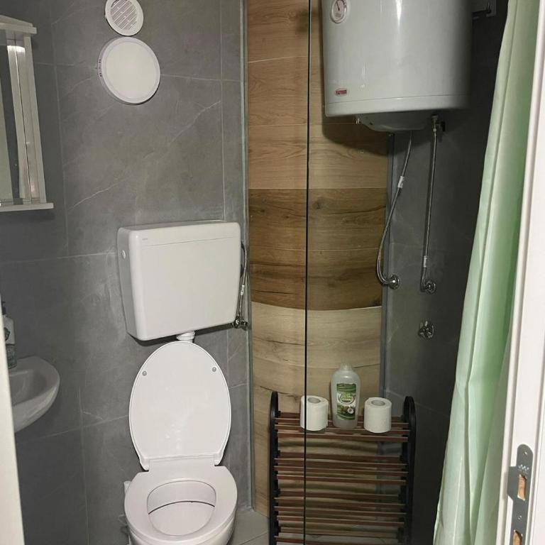 Gold0 - Apartman sa 1 Spavaćom Sobom - 2