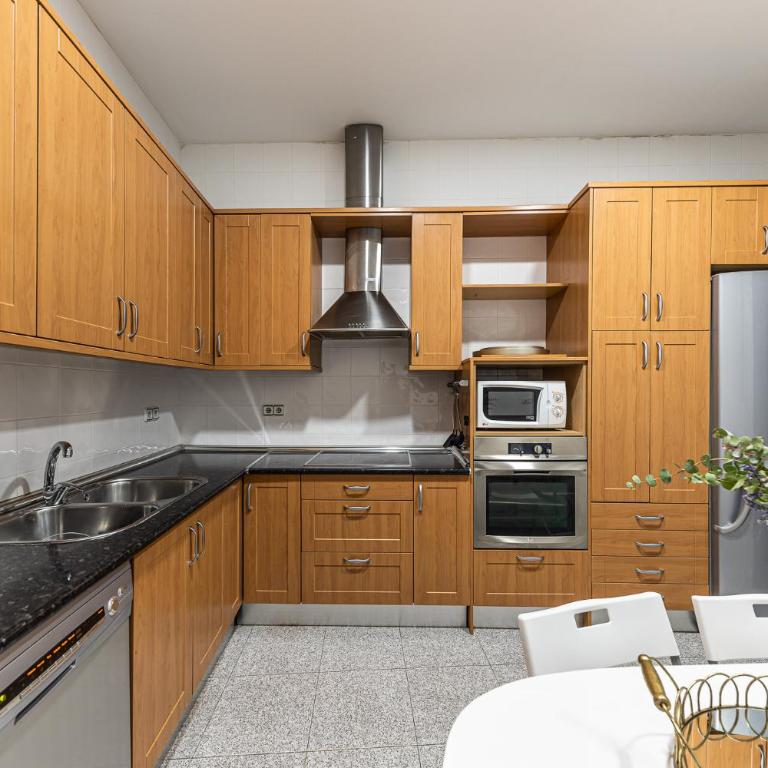 Queens Plaza Mayor II - Alquiler Corta Duración - Apartment mit 3 Schlafzimmern - 23