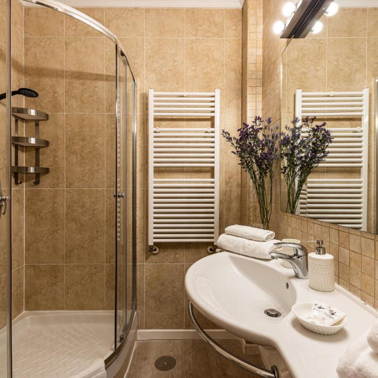 Queens Plaza Mayor II - Alquiler Corta Duración - Apartment mit 3 Schlafzimmern - 32