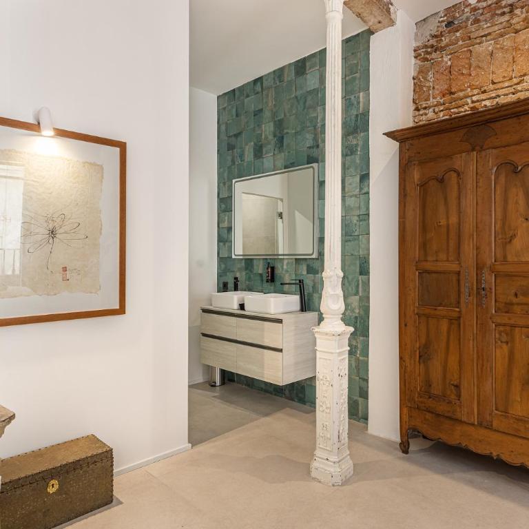 Queen's House Chueca Madrid - Chambre Double avec Salle de Bains Privative - 6