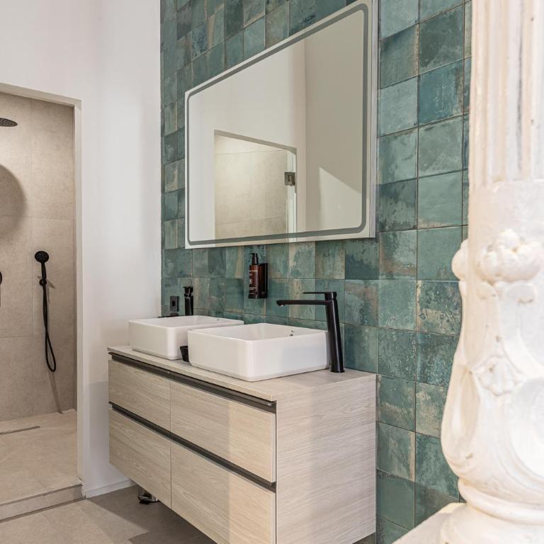 Queen's House Chueca Madrid - Chambre Double avec Salle de Bains Privative - 16