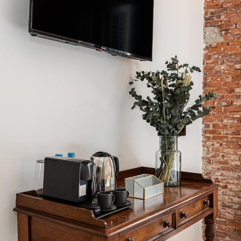 Queen's House Chueca Madrid - Chambre Double avec Salle de Bains Privative - 19