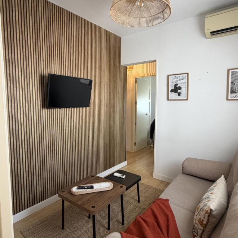 Queen's Nuevos Ministerios I - Alojamiento Corta Estancia - Apartment mit 2 Schlafzimmern - 2
