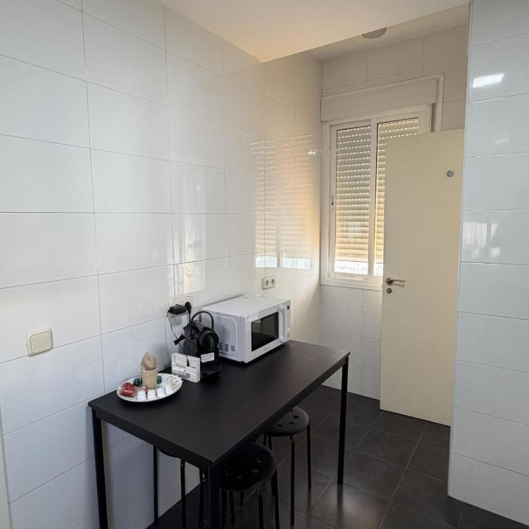 Queen's Nuevos Ministerios I - Alojamiento Corta Estancia - Apartment mit 2 Schlafzimmern - 10