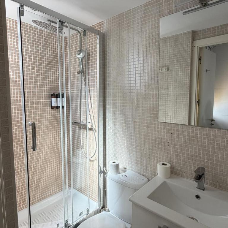 Queen's Nuevos Ministerios I - Alojamiento Corta Estancia - Apartment mit 2 Schlafzimmern - 13