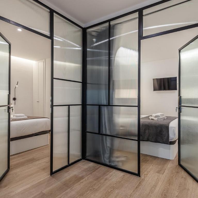 Queen's Plaza España Boutique - Alojamiento Corta Estancia - Doppelzimmer mit eigenem Bad - 13