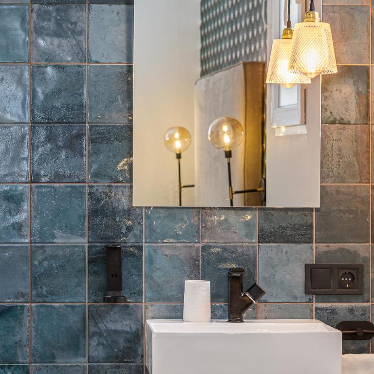 Queen's House Chueca Madrid - Chambre Double avec Salle de Bains Privative - 9