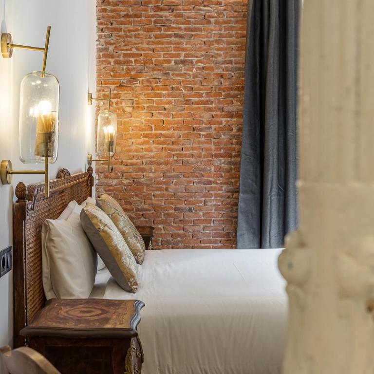 Queen's House Chueca Madrid - Chambre Double avec Salle de Bains Privative - 7