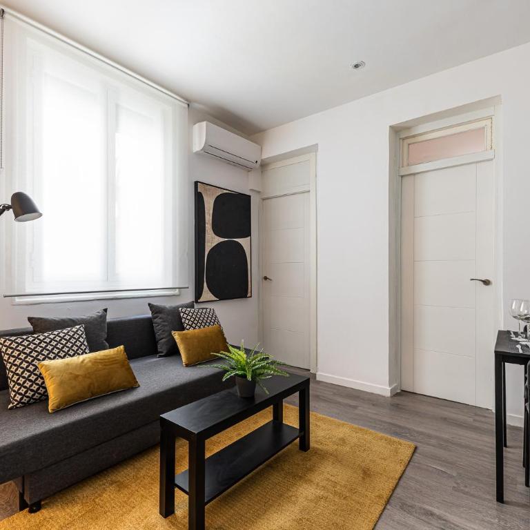 Queens Chueca III - Alquiler Corta Duración - Appartamento con 2 Camere da Letto - 4