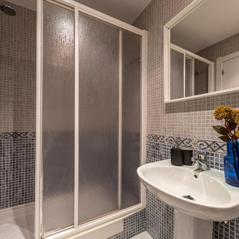 Queens Chueca III - Alquiler Corta Duración - Appartamento con 2 Camere da Letto - 28