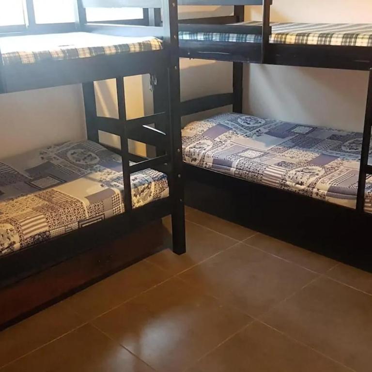 Barrio Cerrado Parada 30 IDEAL PARA 2 FAMILIAS con hijos - Casa de 5 dormitorios - 17