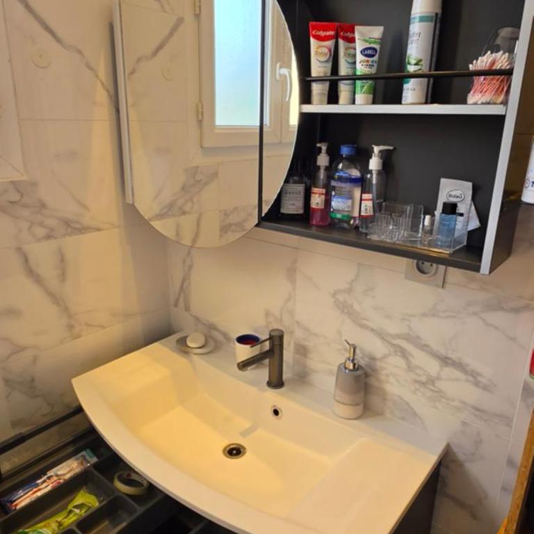 Elena Residence -- 3 Rooms--Balcony & Terrace - Appartement 2 Chambres - 6