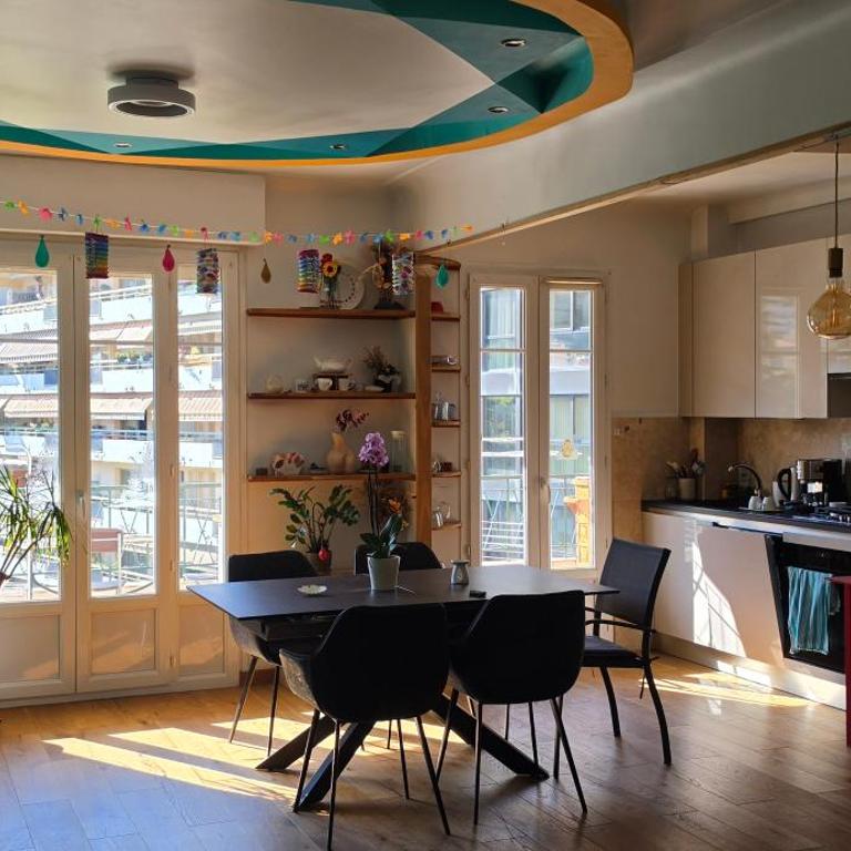 Elena Residence -- 3 Rooms--Balcony & Terrace - Appartement 2 Chambres - 9