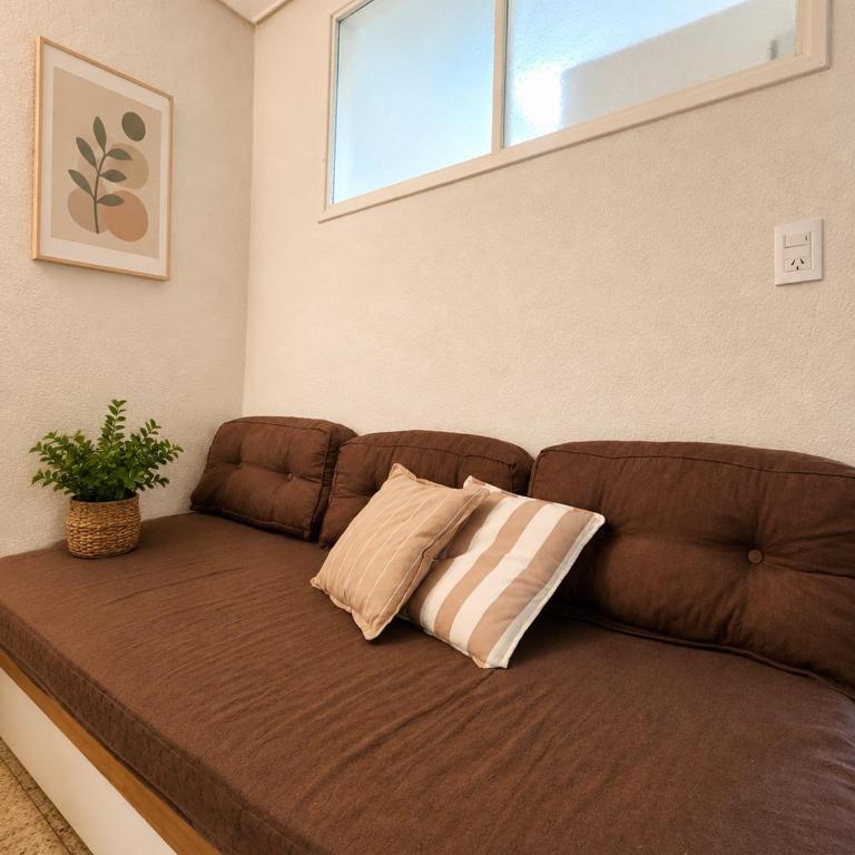 Depto en Edificio Maral 14 soleado céntrico funcional Zona Guemes - One-Bedroom Apartment - 5