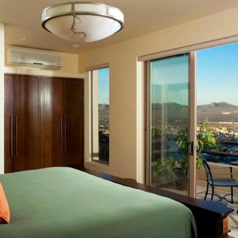 Pedregal Villa with 75-ft Pool and Panoramic Views - Villa - 92