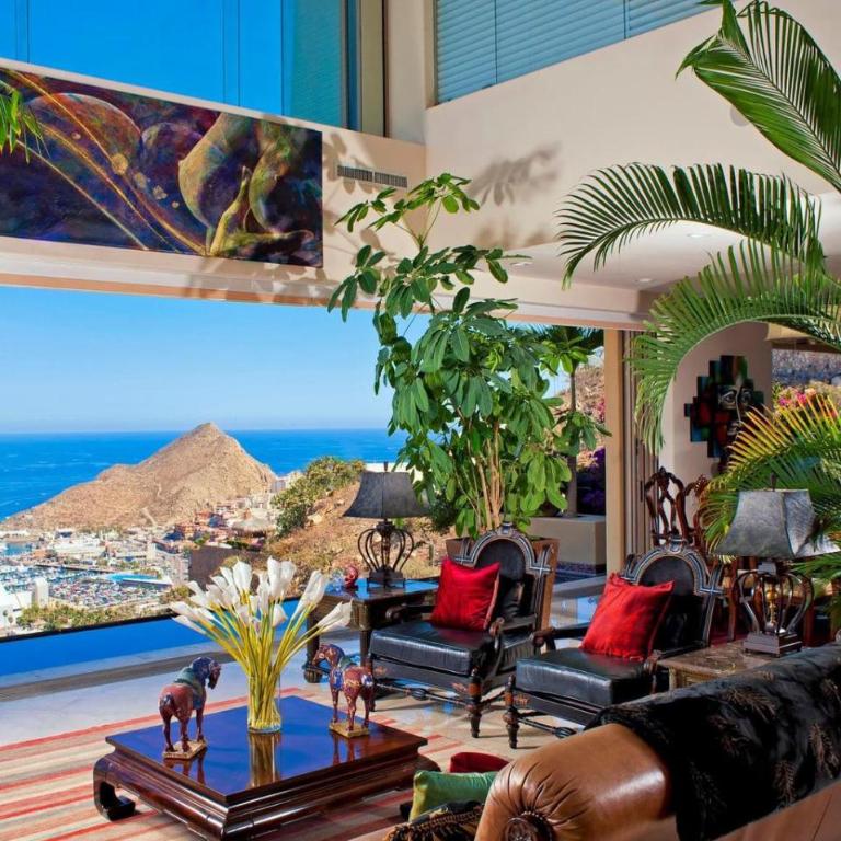 Pedregal Villa with 75-ft Pool and Panoramic Views - Villa - 97