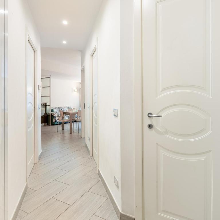 Hostdomus - City Hub Suite - Appartamento con 2 Camere da Letto - 20