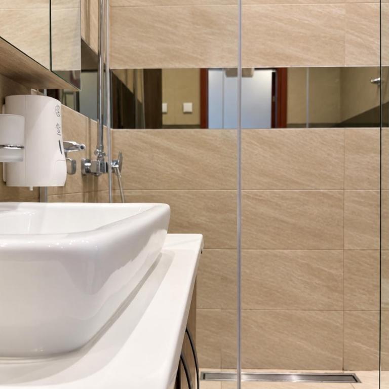 Porta Budva Residences - Near Old Town - Standard Doppelzimmer - 4