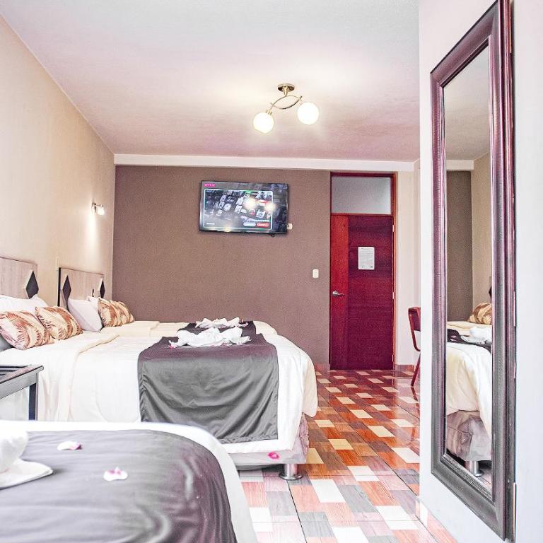 Hotel Real Salaverry *** Inkahoteles - Habitación Triple con baño privado - 5