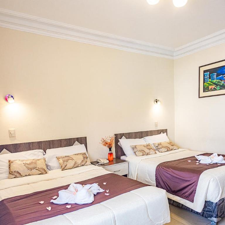 Hotel Real Salaverry *** Inkahoteles - Habitación Doble con baño privado - 2 camas - 10