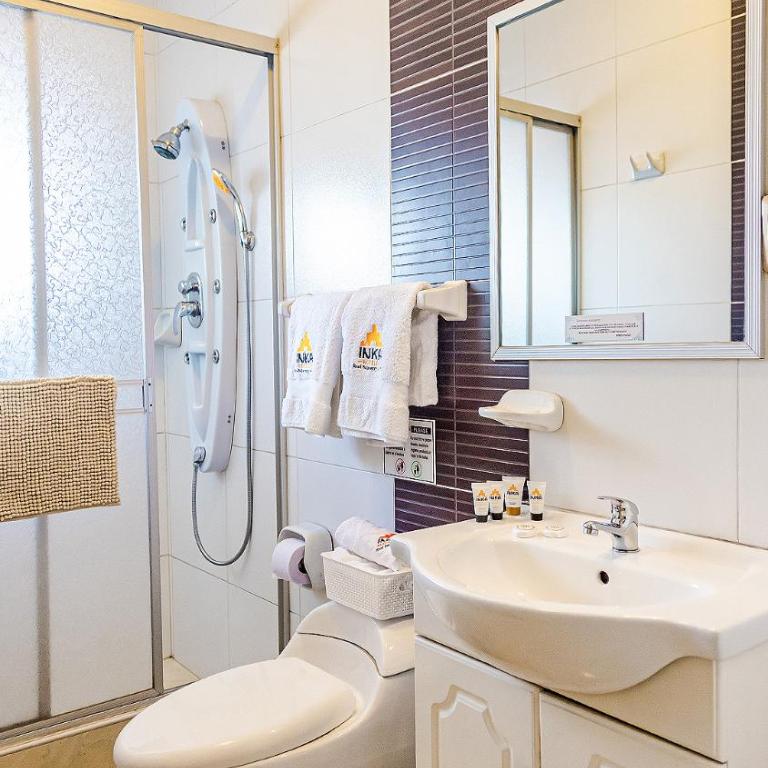 Hotel Real Salaverry *** Inkahoteles - Habitación Doble con baño privado - 2 camas - 7