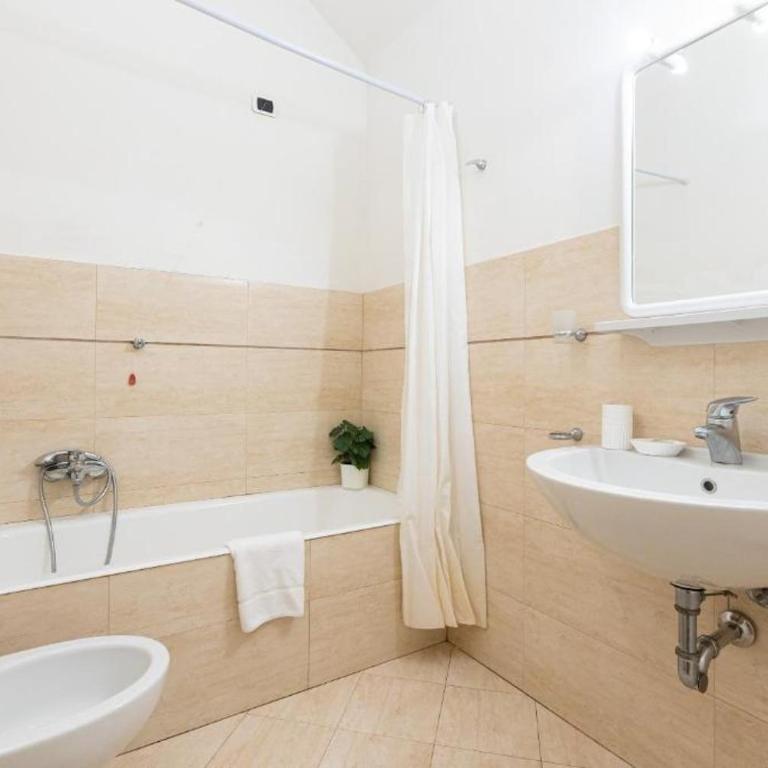 Ammannati Rental in Florence - Appartamento con 1 Camera da Letto - 10