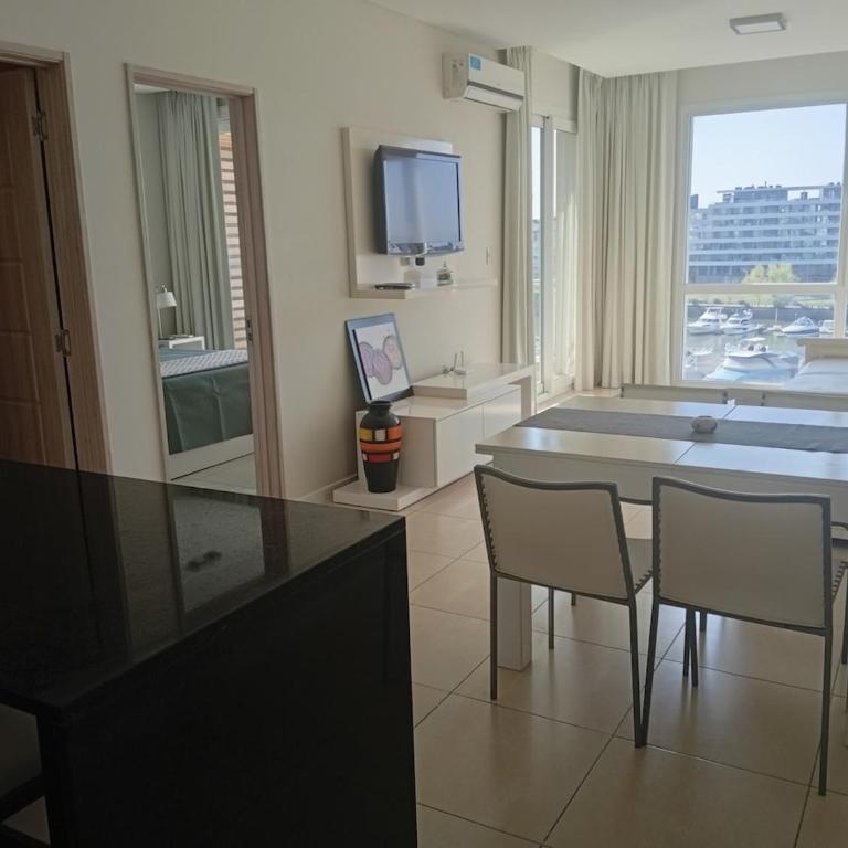 Disfruta Nordelta - Depto con Balcón y Vista a la Bahía - Cochera Inc - Apartamento de 1 dormitorio - 9