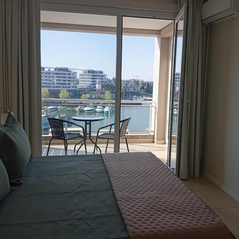 Disfruta Nordelta - Depto con Balcón y Vista a la Bahía - Cochera Inc - Apartamento de 1 dormitorio - 10