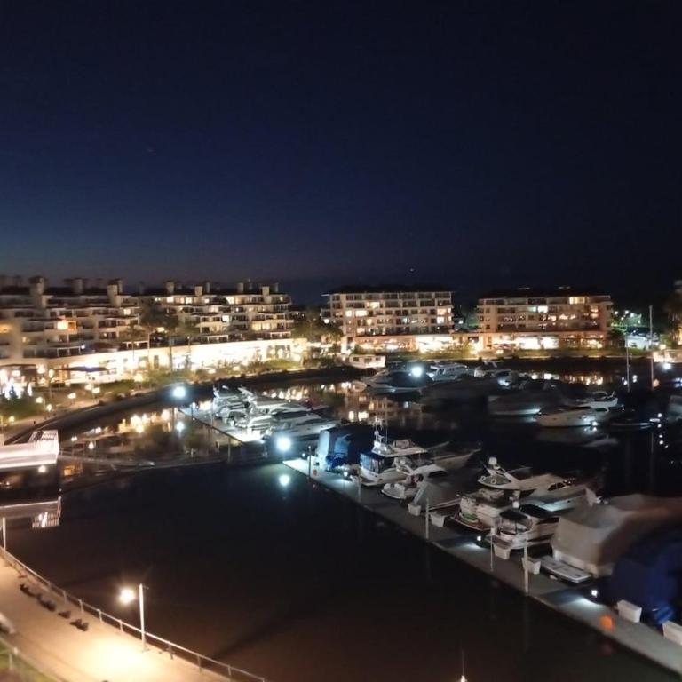 Disfruta Nordelta - Depto con Balcón y Vista a la Bahía - Cochera Inc - Apartamento de 1 dormitorio - 13
