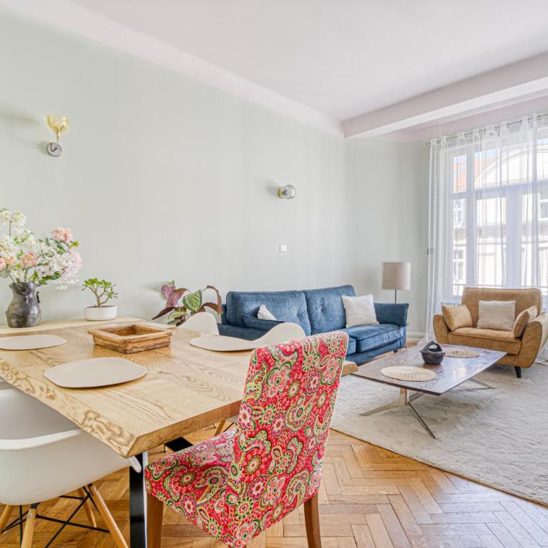 Grand 90m2 - 4 lits - Quartier Impérial - Gare 1 min - Apartment mit 2 Schlafzimmern - 2