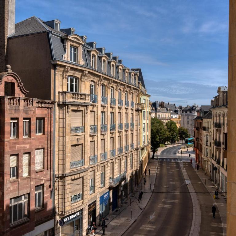 Grand 90m2 - 4 lits - Quartier Impérial - Gare 1 min - Apartment mit 2 Schlafzimmern - 18
