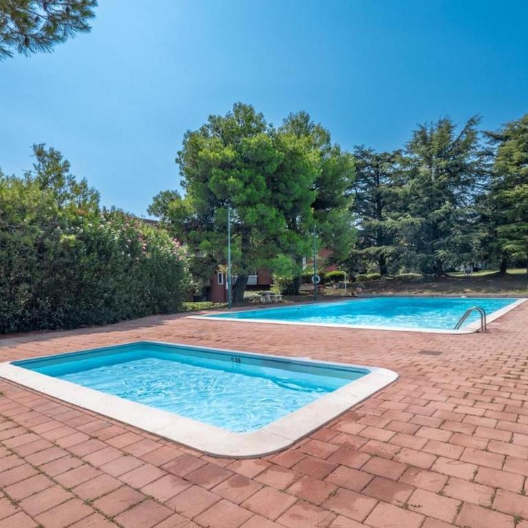 Attico Skyline Desenzano Vista Lago e Piscina - Appartamento con 2 Camere da Letto - 3