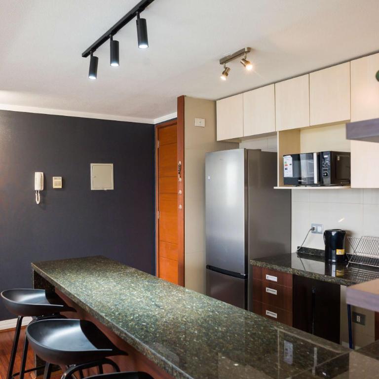 Stylish 2BR City Flat Modern Design and Comfort - Apartment - 22