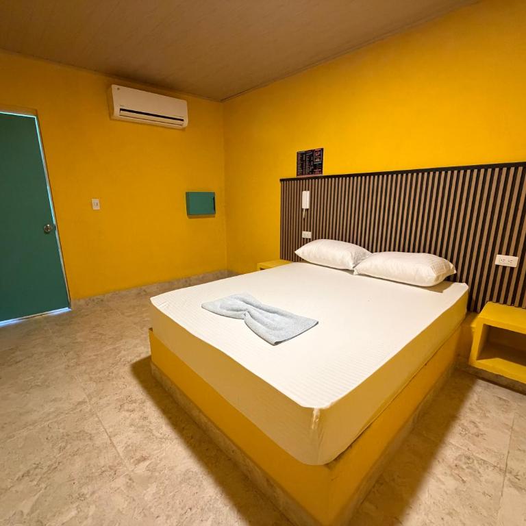 Orale Chaparrita - Habitación Doble con baño privado - 3