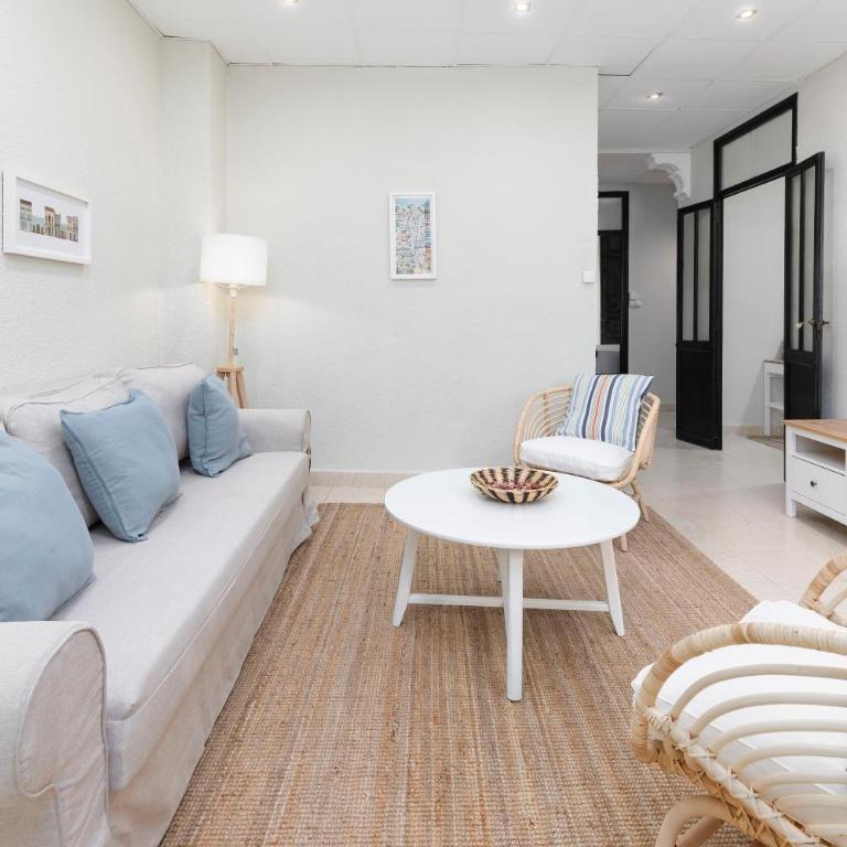 Beach home with room balconies - Apartment mit 2 Schlafzimmern - 36