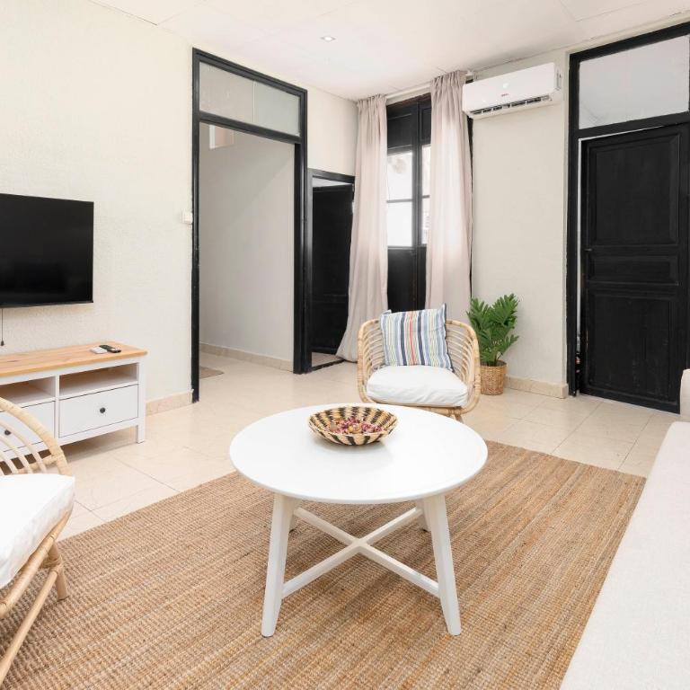 Beach home with room balconies - Apartment mit 2 Schlafzimmern - 39