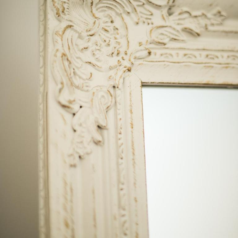 Guest Art Roma - Camera Quadrupla con Bagno Privato Esterno - 28