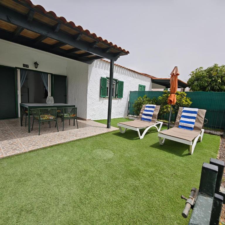 2 bedroom bungalow with parking - Casa de 2 dormitorios - 18