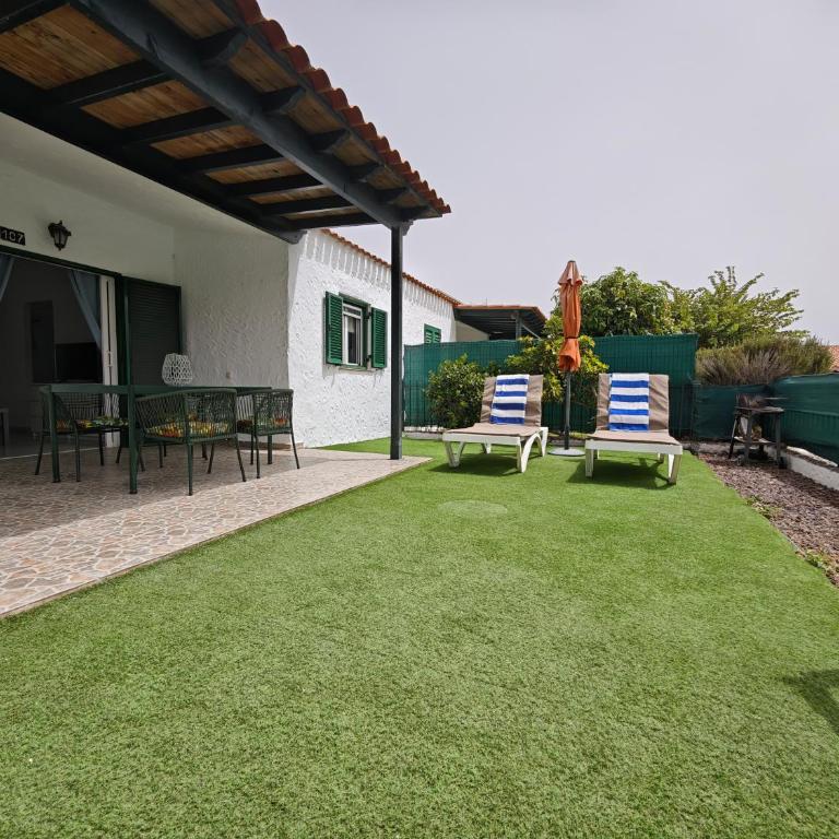 2 bedroom bungalow with parking - Casa de 2 dormitorios - 25